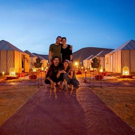 Hotel Four Season Camp Merzouga Esterno foto