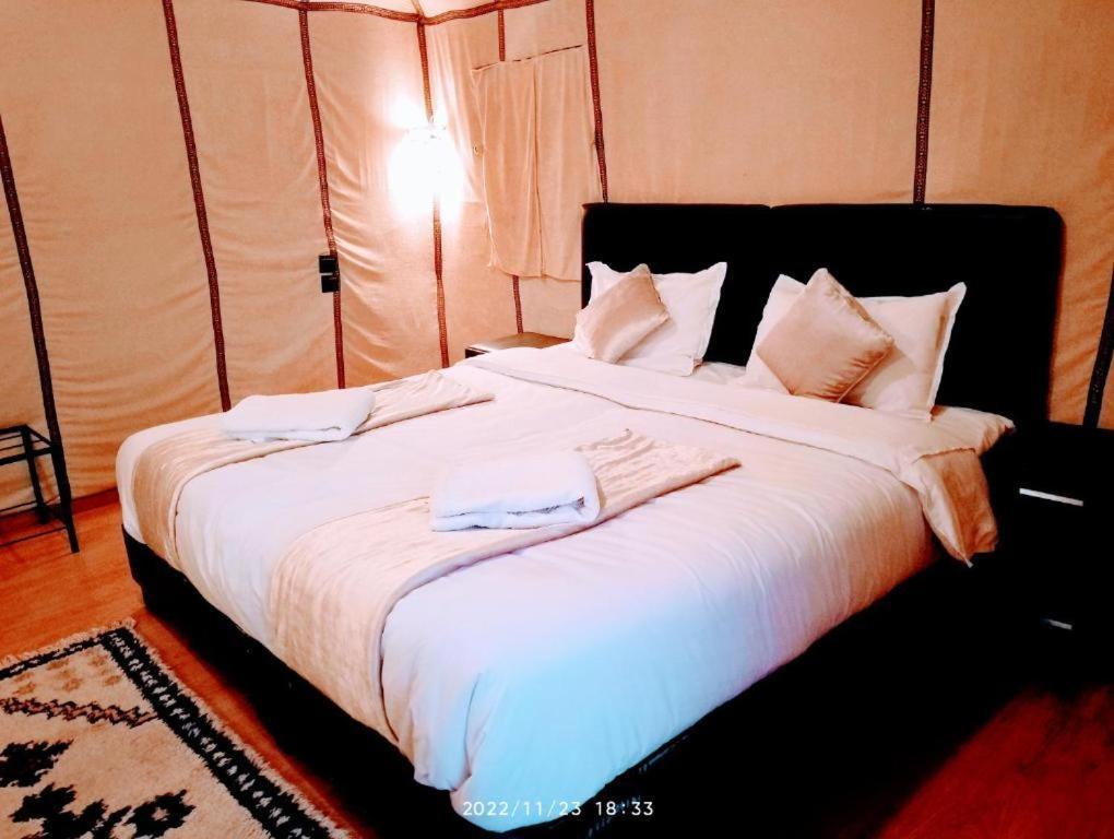 Hotel Sahara Safari Camp Merzouga Esterno foto
